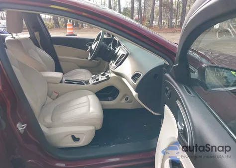 2016 Chrysler 200 Limited Platinum from USA, damaged, VIN 1C3CCCAB6GN179930